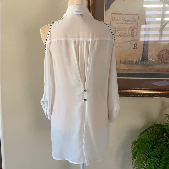 Bebe button down shirt, sz M - Picture 3 of 4